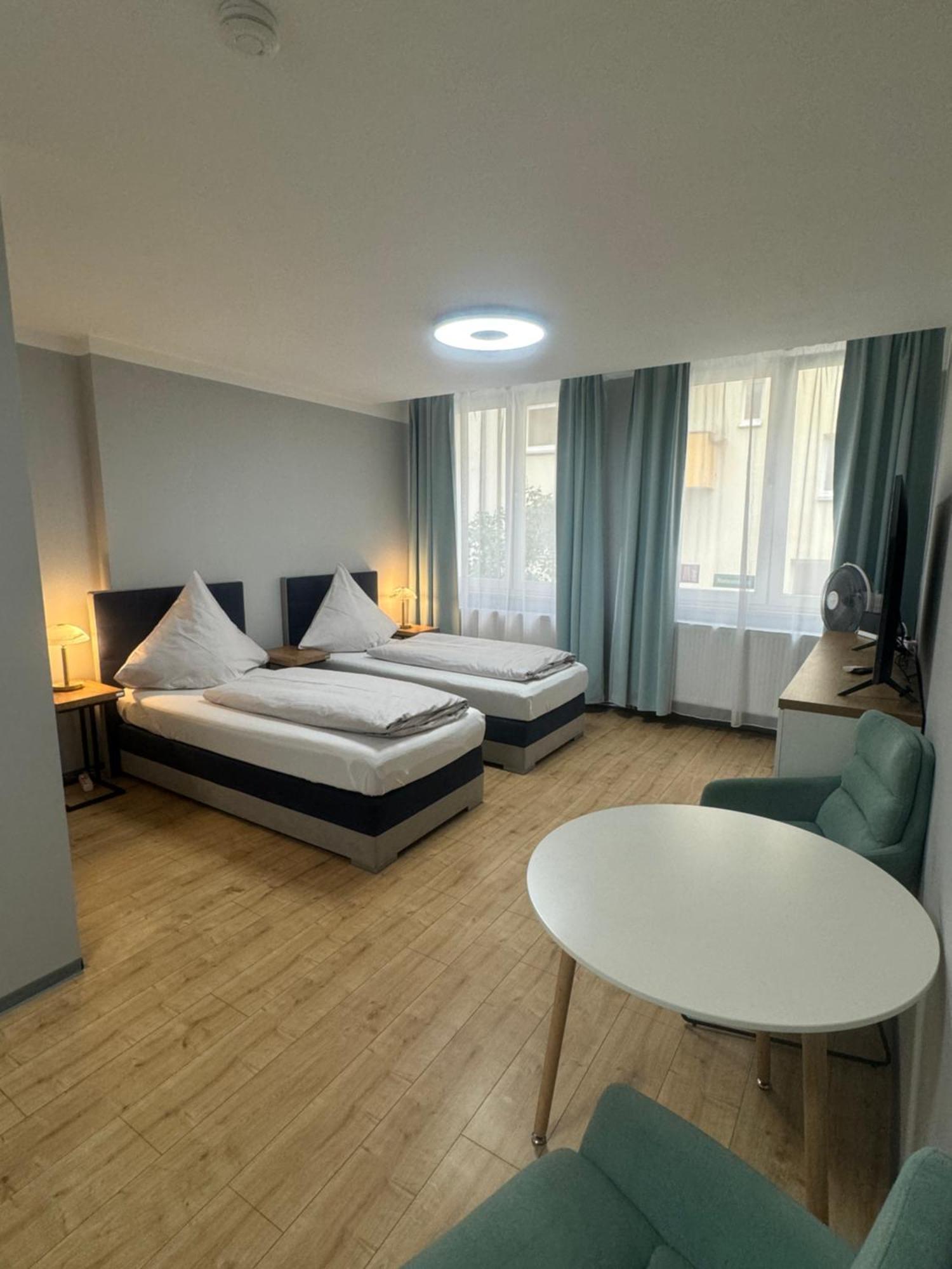 Am Hauptbahnhof N.4 Apartment *